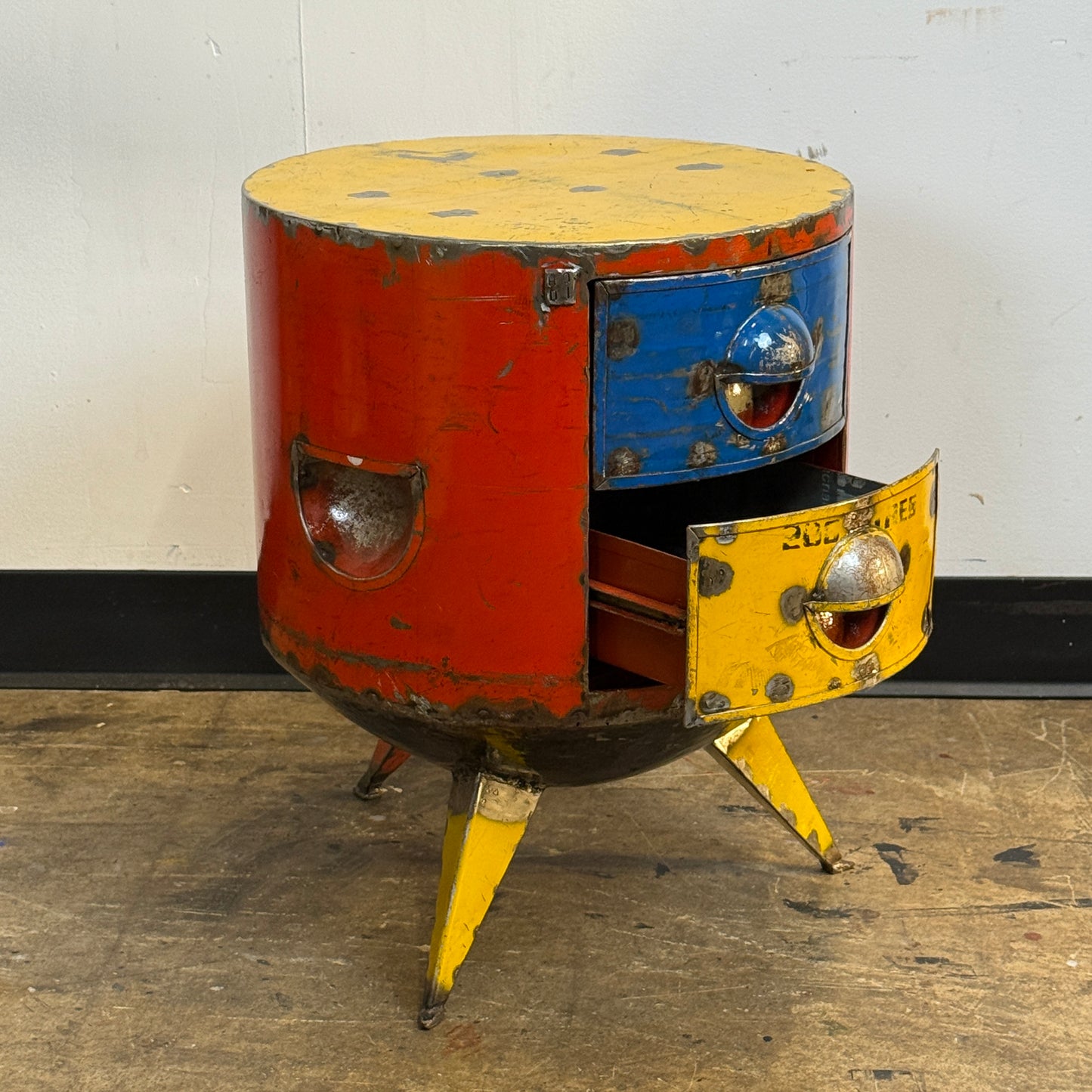 Dlani – Recycled Barrel Side Table